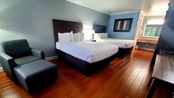 1 slaapkamer, een strijkplank/strijkijzer, gratis wifi, beddengoed