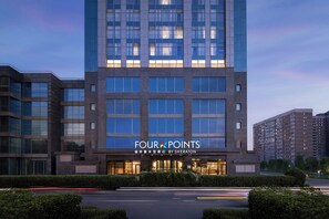 Exterior - Four Points By Sheraton Beijing Sanlitun Workers Stadium (Beijing)