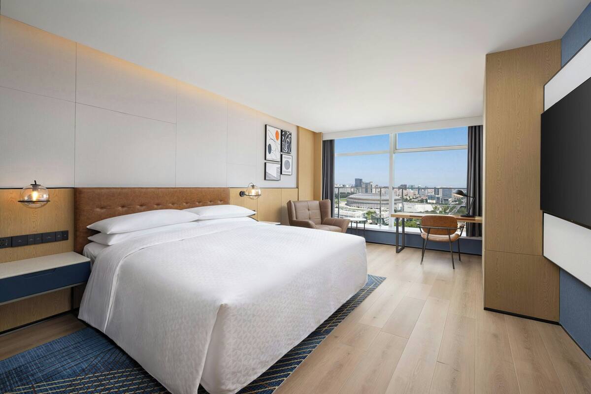 Chambre, 1 très grand lit