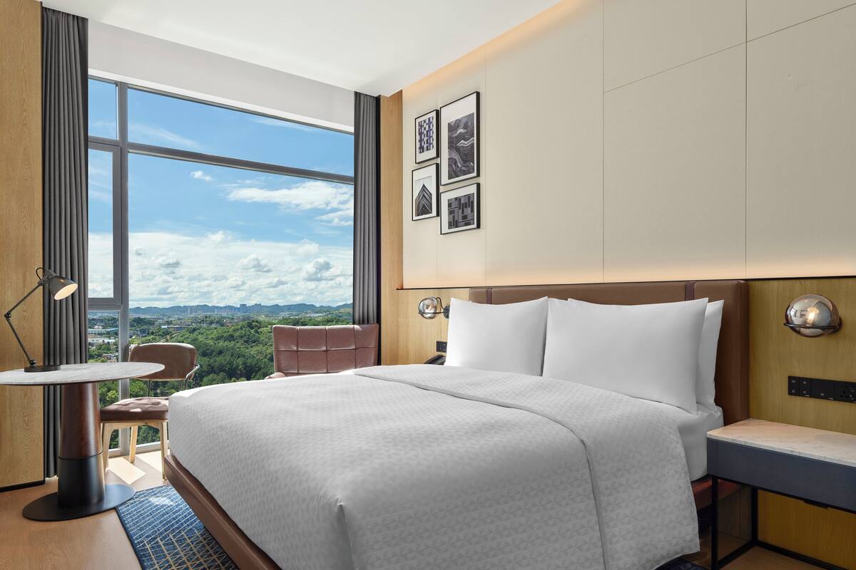 Classic-Zimmer, 1 King-Bett, Stadtblick