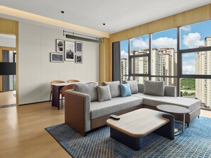 Premier Suite, 1 Bedroom, City View