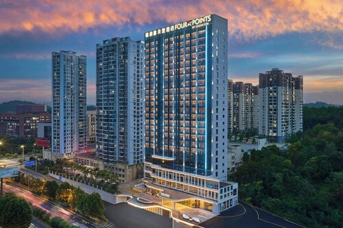Four Points by Sheraton Guiyang Shilihetan