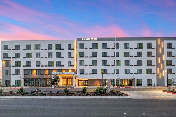 บริเวณภายนอก