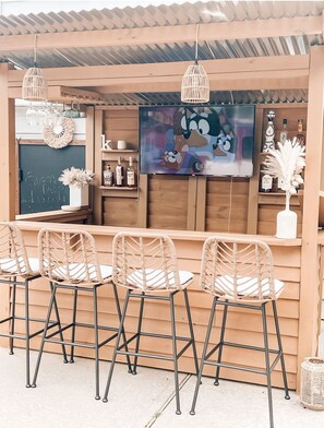 Bar (en la propiedad)