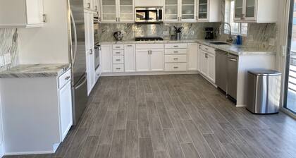 Pacific Dreams at Oxnard Shores 3 BR 2 5 BA Remodeled Amazing Beach Location Ocean Views Sleeps 8
