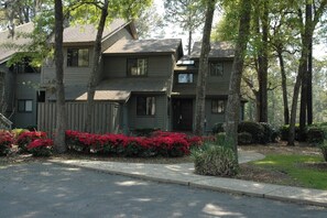 Exterior - 2BR Island Getaway w/ Pool, BBQ Area & Easy Ride to Hilton Head Beaches (Hilton Head Island)