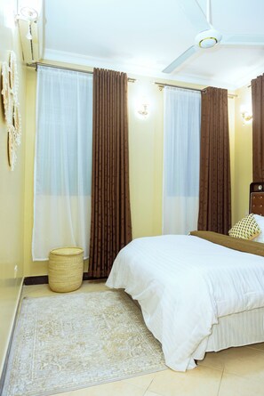 1 chambre, fer et planche à repasser, Wi-Fi, draps fournis