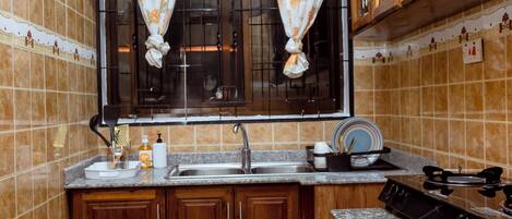 電子レンジ、コンロ