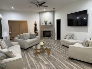 TV, fireplace
