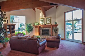 TV, DVD player, music library, stereo