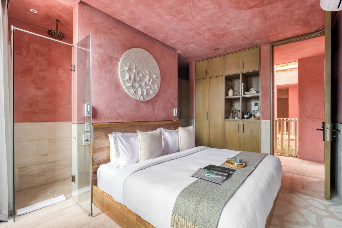 Lakens van Egyptisch katoen, luxe beddengoed, een minibar