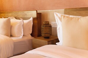 Premium Suite, City View | Room amenity