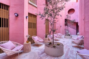 Courtyard - Laiva Hotel San Jose by Tasman (San José del Cabo)