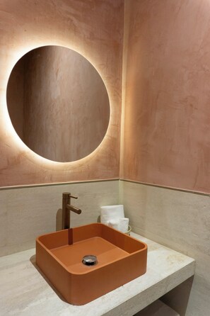 Ducha, cabezal de ducha tipo lluvia, artículos de tocador gratuitos