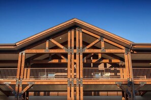 Exterior - Scenic Escape w/ Kitchen & Fireplace – Near Branson's Top Hotspots | 3 Units (Branson)