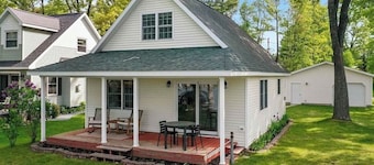 Missaukee Sunset Cottage in Lake City, on Lake Missaukee