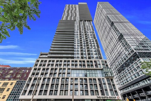 Le Reve Luxury Stays