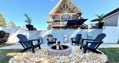4BR+Lake View+ Fire Pit+Pet Friendly&Heated Pool with Fee+Avail 10-19 thru 10-24