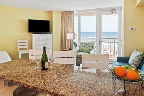 Dining - Oceanfront Studio w/ Balcony – Perfect Ormond Beach Retreat by the Water (Ormond Beach)