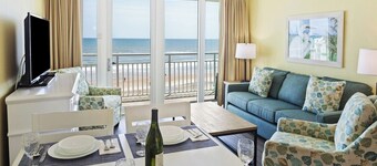 Beautiful 1BR Condo w/ Ocean Views, Full Kitchen, Pool Access & Beach Vibes