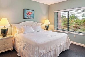 6 bedrooms, iron/ironing board, free WiFi, bed sheets - 2 Rooms: 3BR Condo w/ Pool, Tennis, Kitchen and Easy Access to Local Restaurant (Beaufort County)