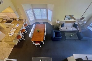 Televisie en een tafeltennistafel