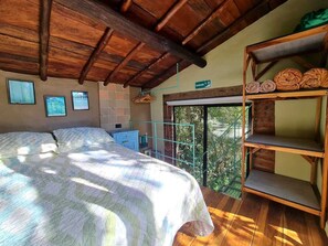 1 bedroom, iron/ironing board, Internet, bed sheets