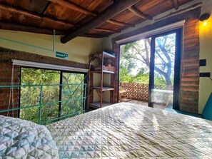 1 chambre, fer et planche Ă repasser, accĂšs Ă Internet, literie fournie