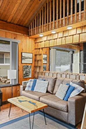 TV - Hidden Gem- Lake Sutherland Retreat (Port Angeles)