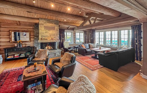 Nice home in Lillehammer