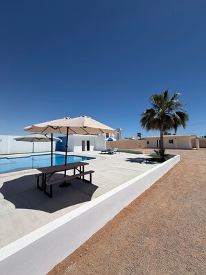 Piscine extérieure