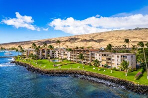 Exterior - Oceanfront with Incredible Sunrise Ocean Views (Wailuku)
