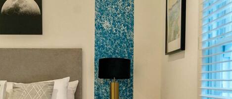 4 makuuhuonetta, silitysrauta/-lauta, Wi-Fi, vuodevaatteet