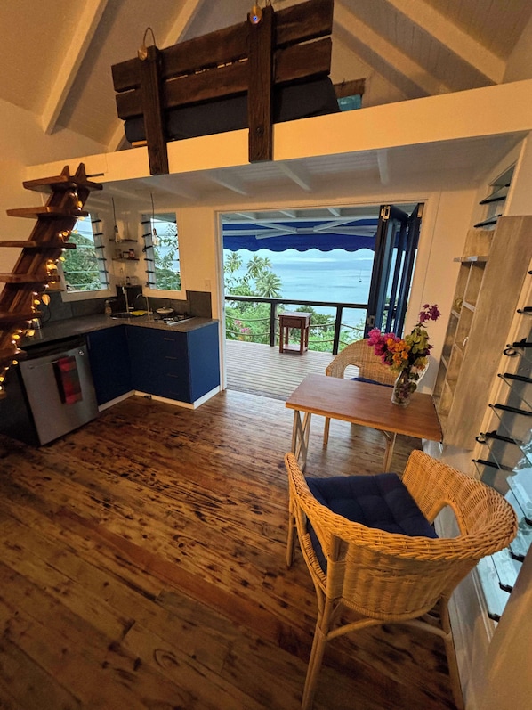 Interior - BougainVilla (Savusavu)