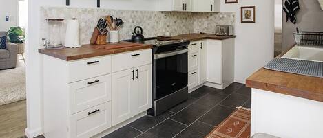 Microwave, oven, stovetop, dishwasher