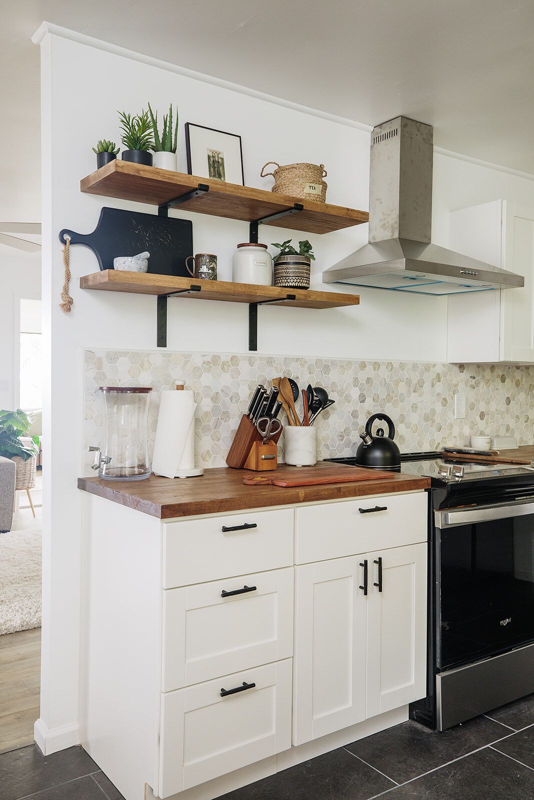 電子レンジ、オーブン、コンロ、食器洗い機