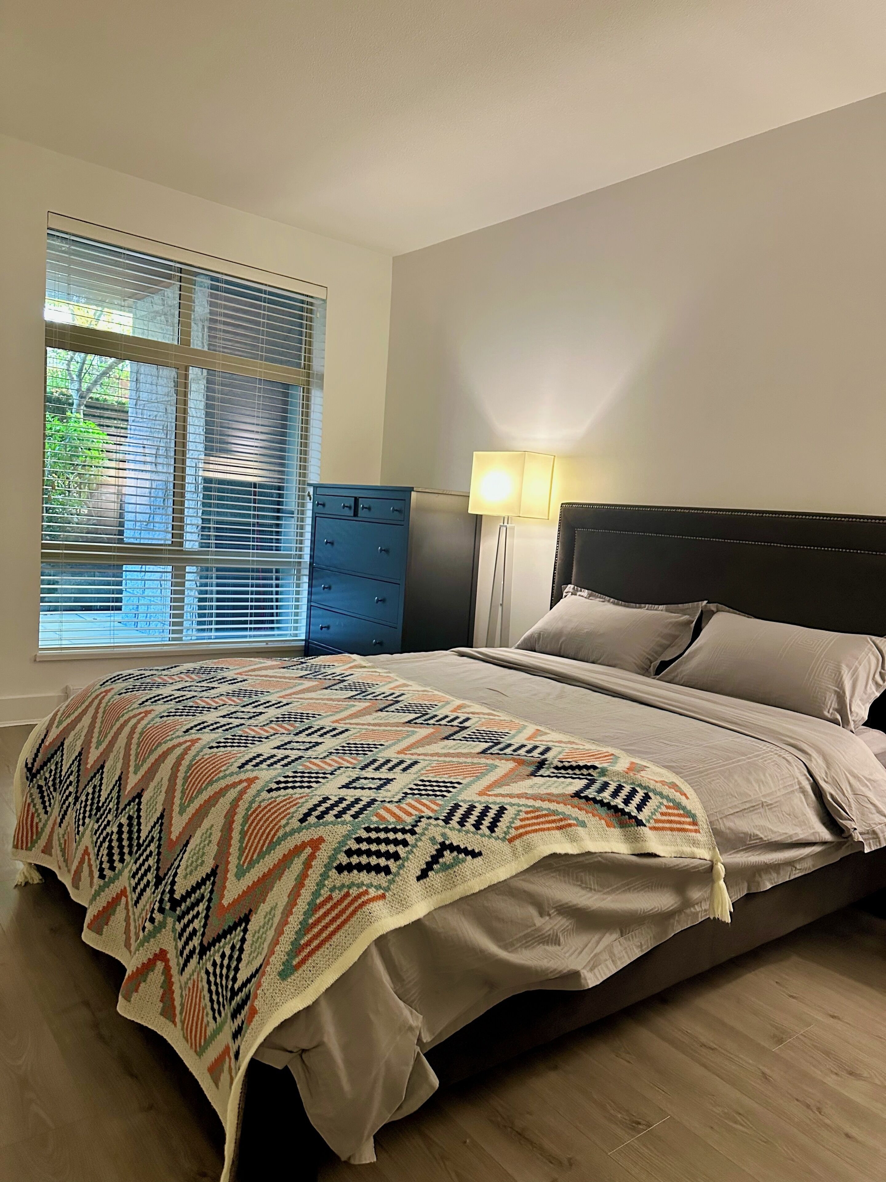 3 室のベッドルーム、アイロン / アイロン台、WiFi、ベッドシーツ