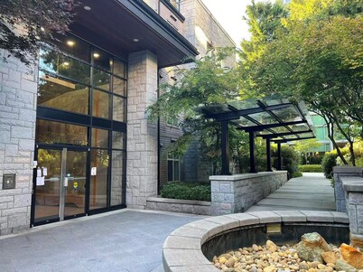 Modern 3-Bedroom Apartment in UBC