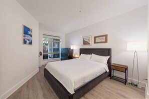 3 quartos, ferros/tábuas de passar roupa, Wi-Fi, roupa de cama