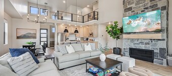 Modern Mountain Getaway | 4BR Townhome | Minutes to Deer Valley