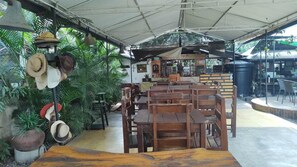 Restaurant - LOMA LINDA HOTEL DE NATURALEZA (La Mesa)