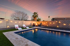 Unclassified image, 3 of 53, button