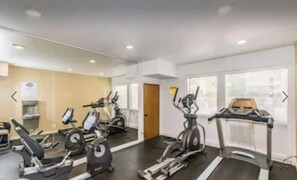 フィットネス設備