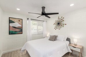 2 dormitoris, planxa i posts de planxar, wifi gratuïta i roba de llit