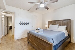 2 bedrooms, iron/ironing board, free WiFi, bed sheets
