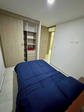 3 dormitorios, tabla de planchar con plancha, wifi y ropa de cama