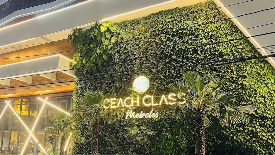 Beach Class Meireles by Diego Flats
