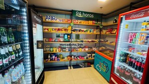 Apartment | Gift shop - Beach Class Meireles by Diego Flats (Fortaleza)