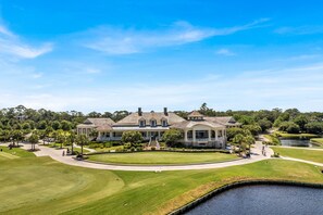 Exterior - 439 Plantation Club Villas | Fairway Views &amp; 5 Min Walk to Beach (Hilton Head Island)