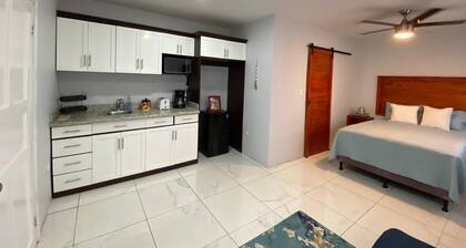 Charming 1-bedroom apartment in San Pedro Sula with AC